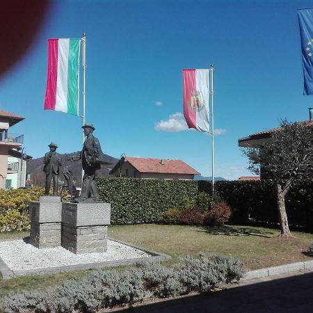 Apartamento La Casa Di Nuvola Massino Visconti Exterior foto