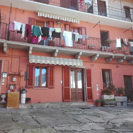 Apartamento La Casa Di Nuvola Massino Visconti Exterior foto